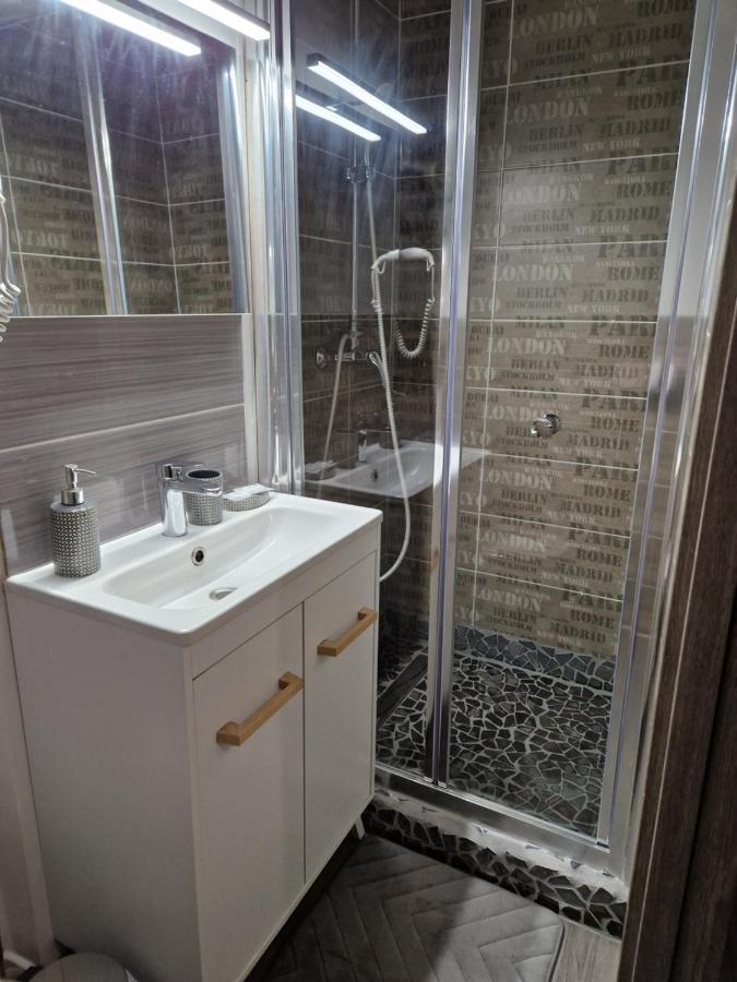 Studio Meuble Au Rdc , Proche Lac إيكس ليه با المظهر الخارجي الصورة